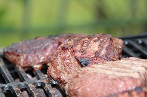 Survey finds nearly three quarters want non-stun meat labelled